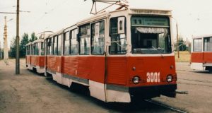 В Саратове неизвестные обстреляли трамвай